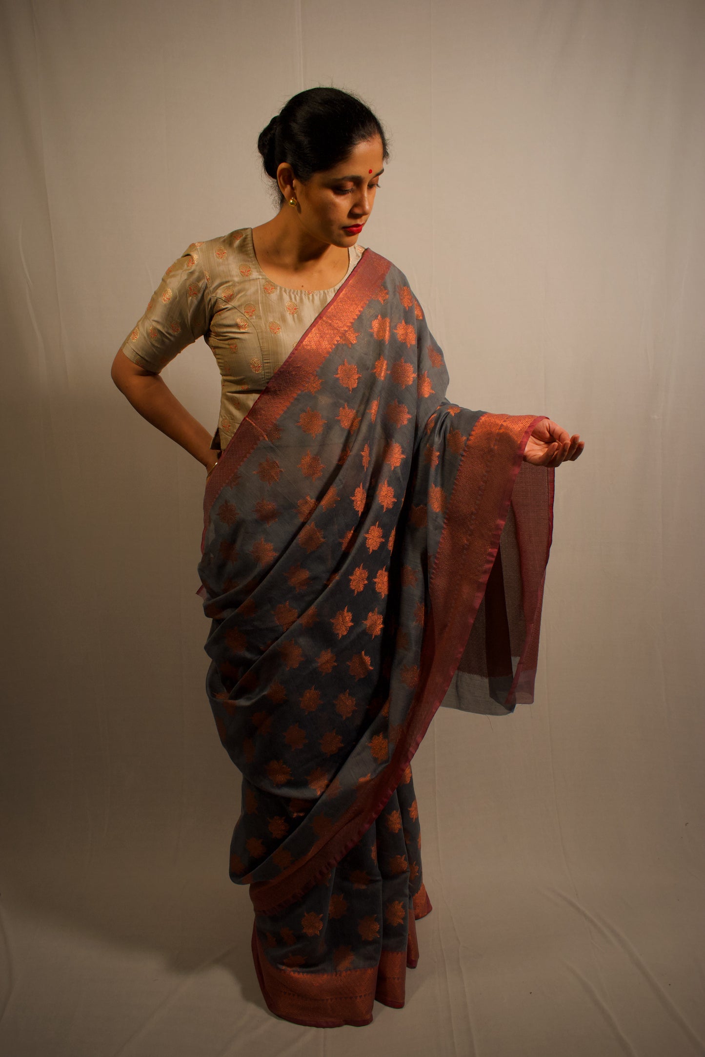 THE COPPER ROSE SAREE